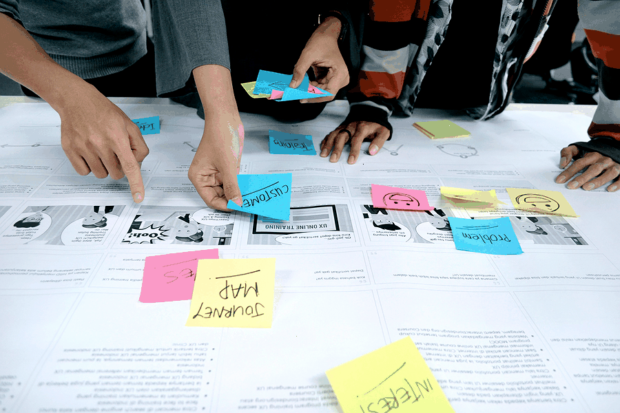 diverse team, strategy session, retail planning, e-commerce analytics, collaborative meeting